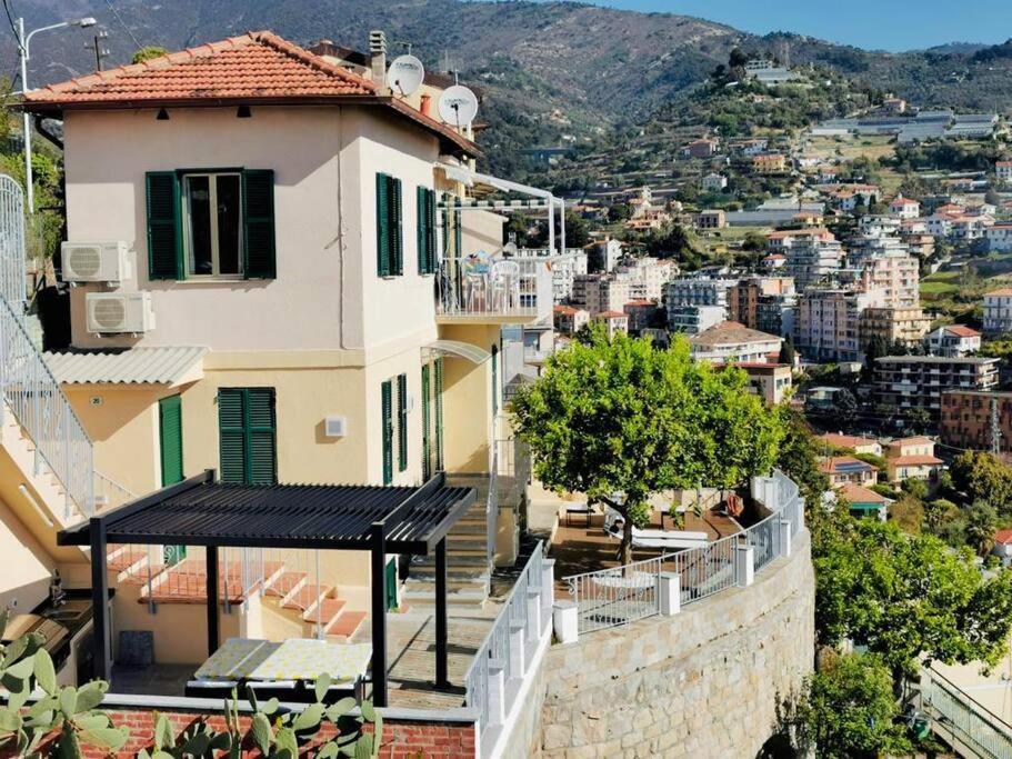 Beautiful Apartment In San Remo Kültér fotó