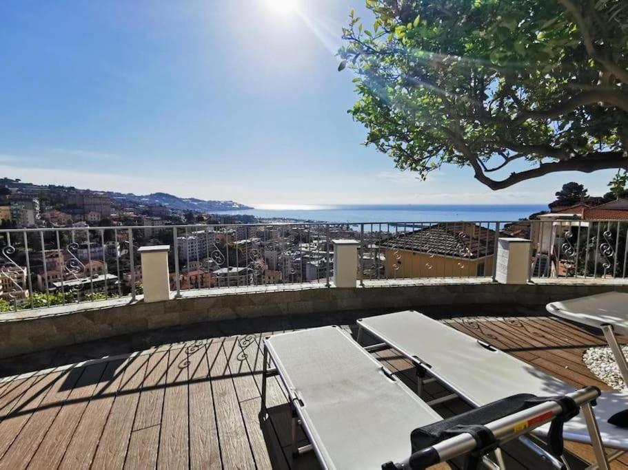 Beautiful Apartment In San Remo Kültér fotó